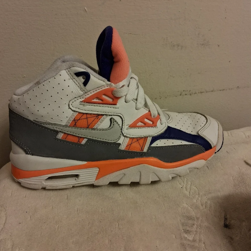 Nike Kids' White and Orange Sneakers Size 3.5 Y - DV 2233-100 YOUTH